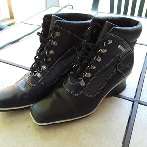 Timberland Leather Square Toe Lace-Up Wedge Boots